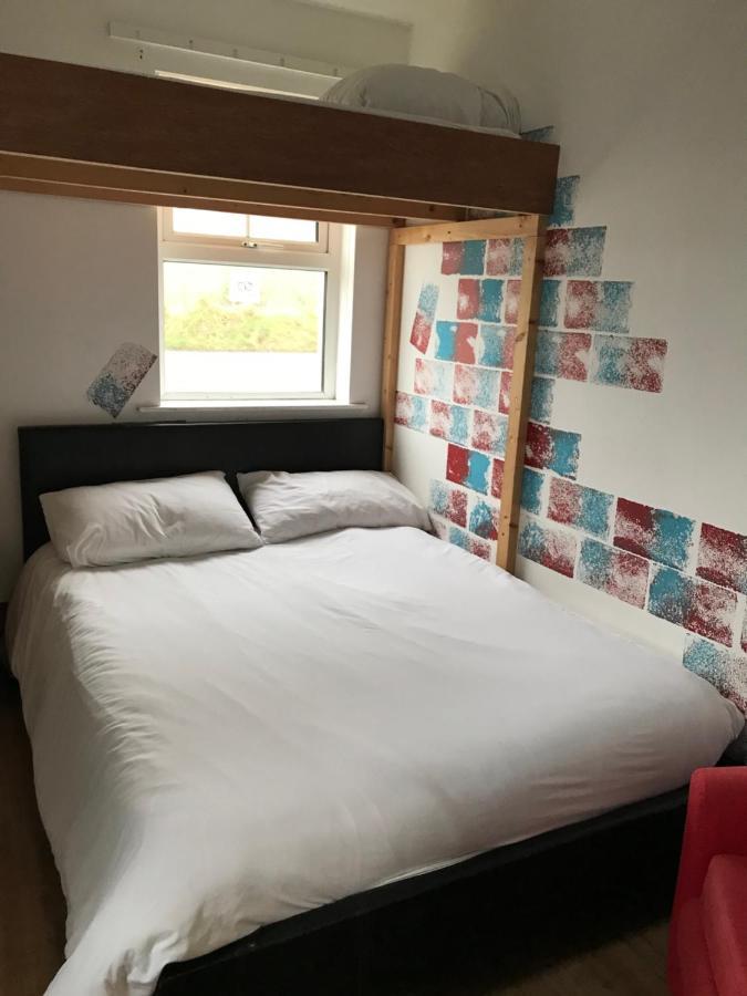 Finn Mccools Giants Causeway Hostel Bushmills Ngoại thất bức ảnh