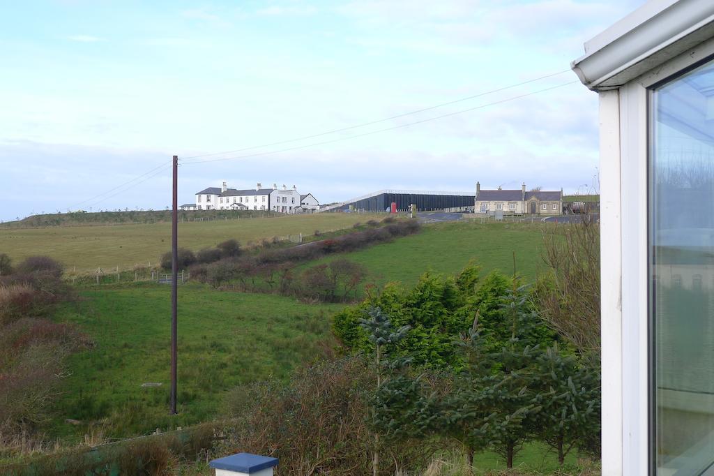 Finn Mccools Giants Causeway Hostel Bushmills Ngoại thất bức ảnh